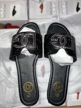 Black Women's Slide Sandals with Embellished Interlocking Accent